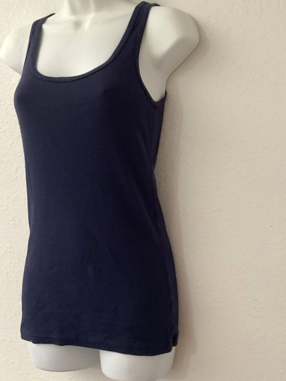 MUST HAVE BLUE RIBBED TANK TOPS BUNDLE (SET OF 2) - SIZE L 12-14 - Picture 3 of 16